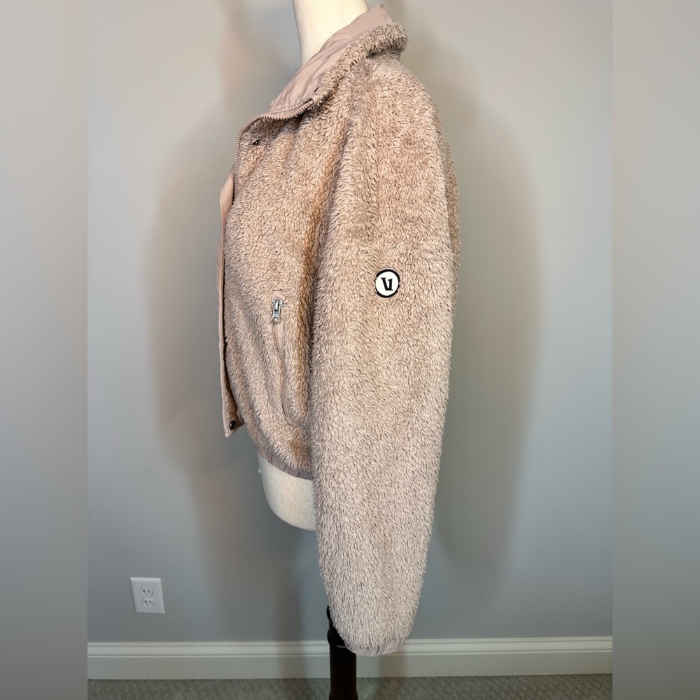 Sz S Vuori Women’s Cozy Sherpa Jacket Umber Pink Fleece Full Zip pale rose pink - Picture 4 of 8